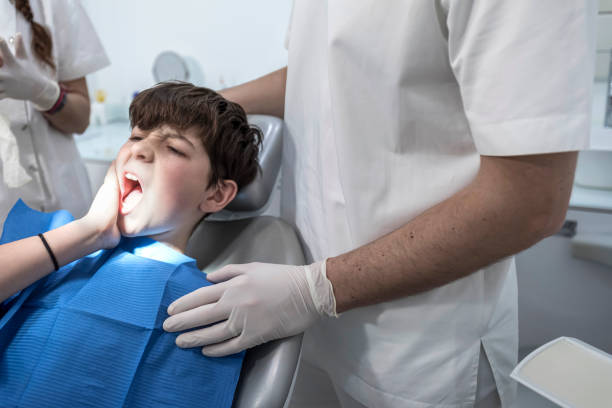  Nashville, MI Emergency Dentist Pros